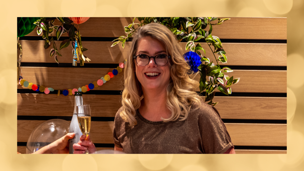 Eveline Mos, banner luxe